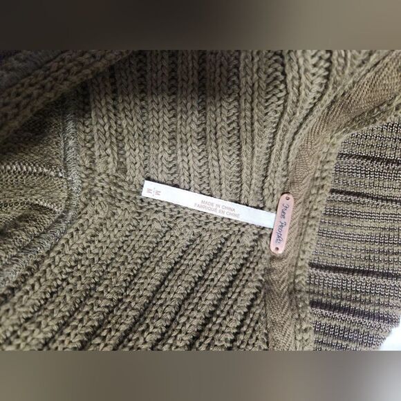 Free People Baby Doll V-neck Sweater Olive size M - Picture 2 of 8